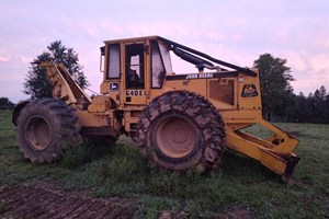 1994 John Deere 640E  Skidder